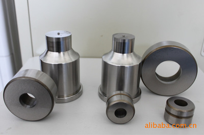 高精度機(jī)械零件加工——深圳市豐勝德精密模具配件專業(yè)解析